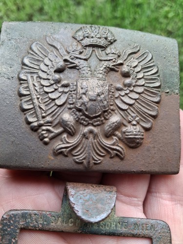 Bella fibbia austriaca - bella,